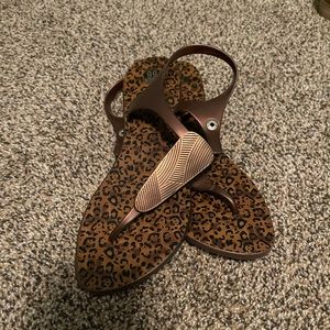 Leopard strap sandal